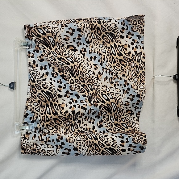 EUC Carolina Blues Skort Set - Picture 2 of 16